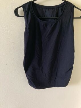 Women's black Muscle Tank Top - Sleeveless Everyday Essential